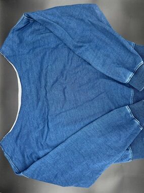 Women’s Blue Fabletics Knit Pullover